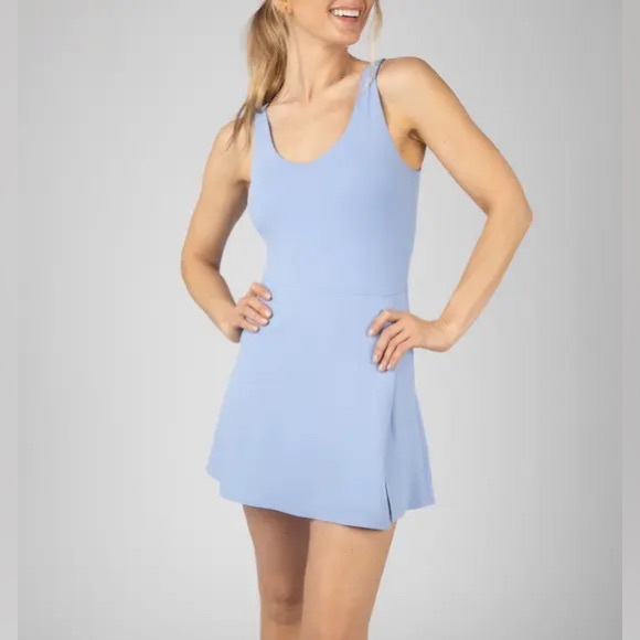Yogalicious Nudetech Double Tee Tennis Dress Light Blue. Size L. NWT - Picture 1 of 7